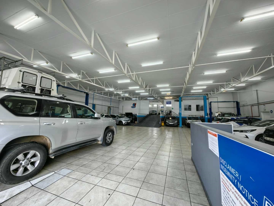 To Let commercial Property for Rent in Wynberg Western Cape